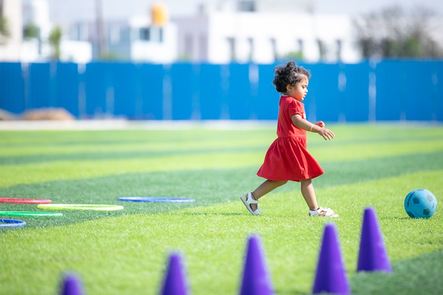 随着2026美加墨世界杯分组结束，世界杯揭幕战对阵球队出炉