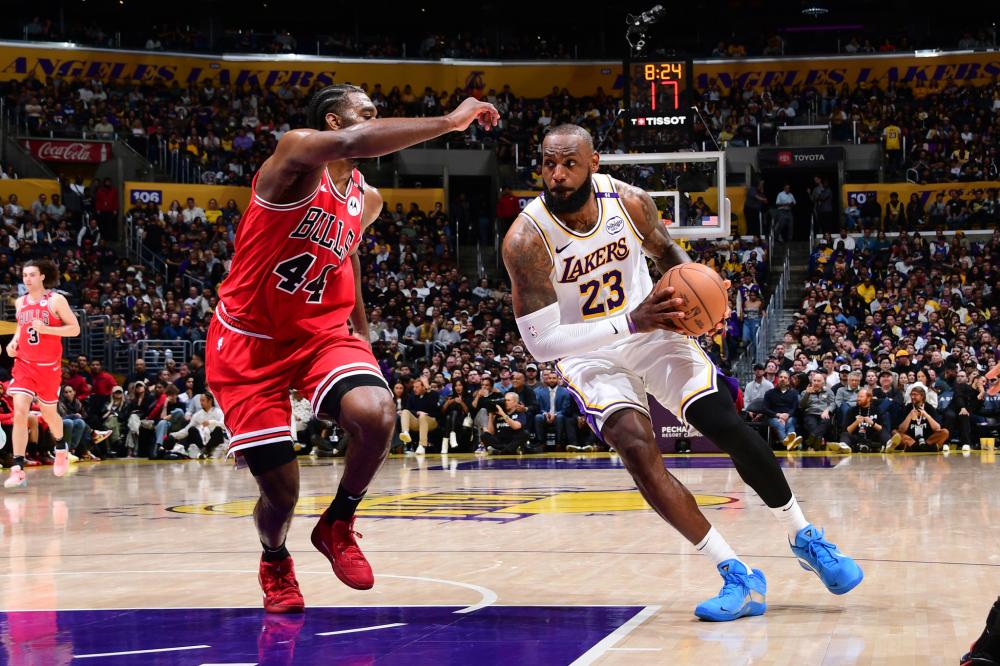 迪亚斯：裁判无视多纳鲁马被侵犯，我们需要统一的判罚标准