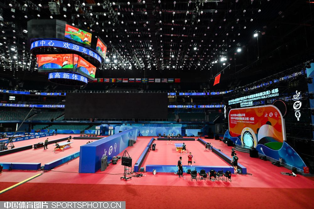 进攻状态惨淡！勇士&鹈鹕首节三分21中2仅得35分