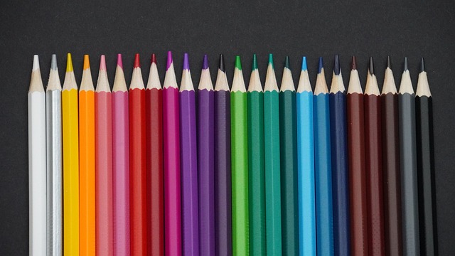 独行侠新太子？赛后众多球迷等待弗拉格签名合影