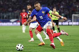 温哥华白浪中场：美冠杯双杀迈阿密国际的比赛给了我们信心